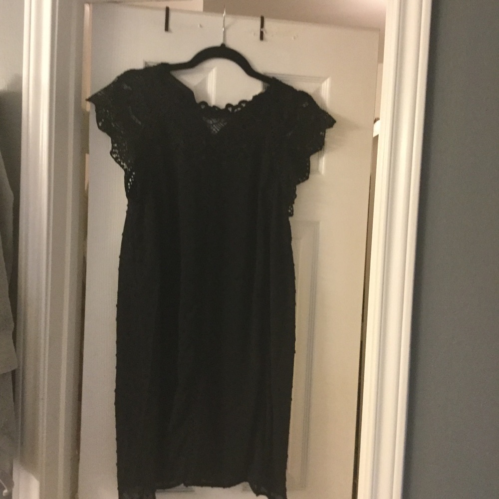 New Umgee sheer polka dot lined small